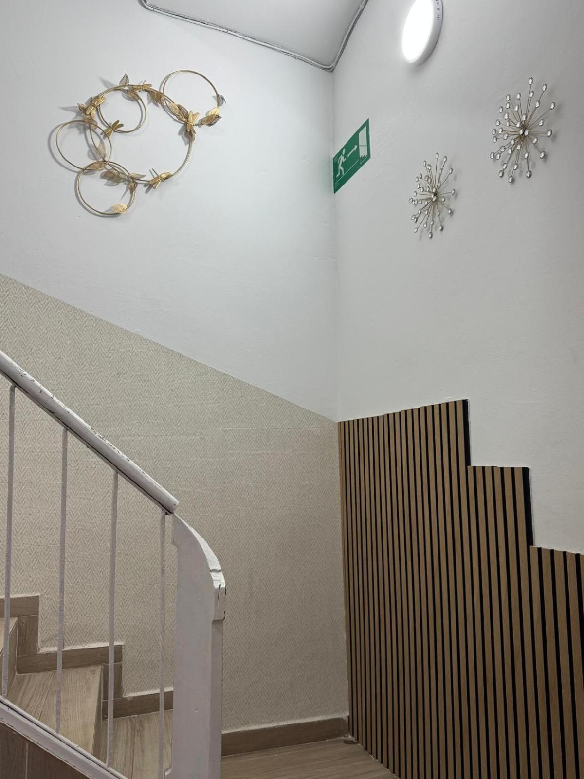 Luxury Apartments Near The Beach And Downtown Centrum 8 Аликанте Екстериор снимка