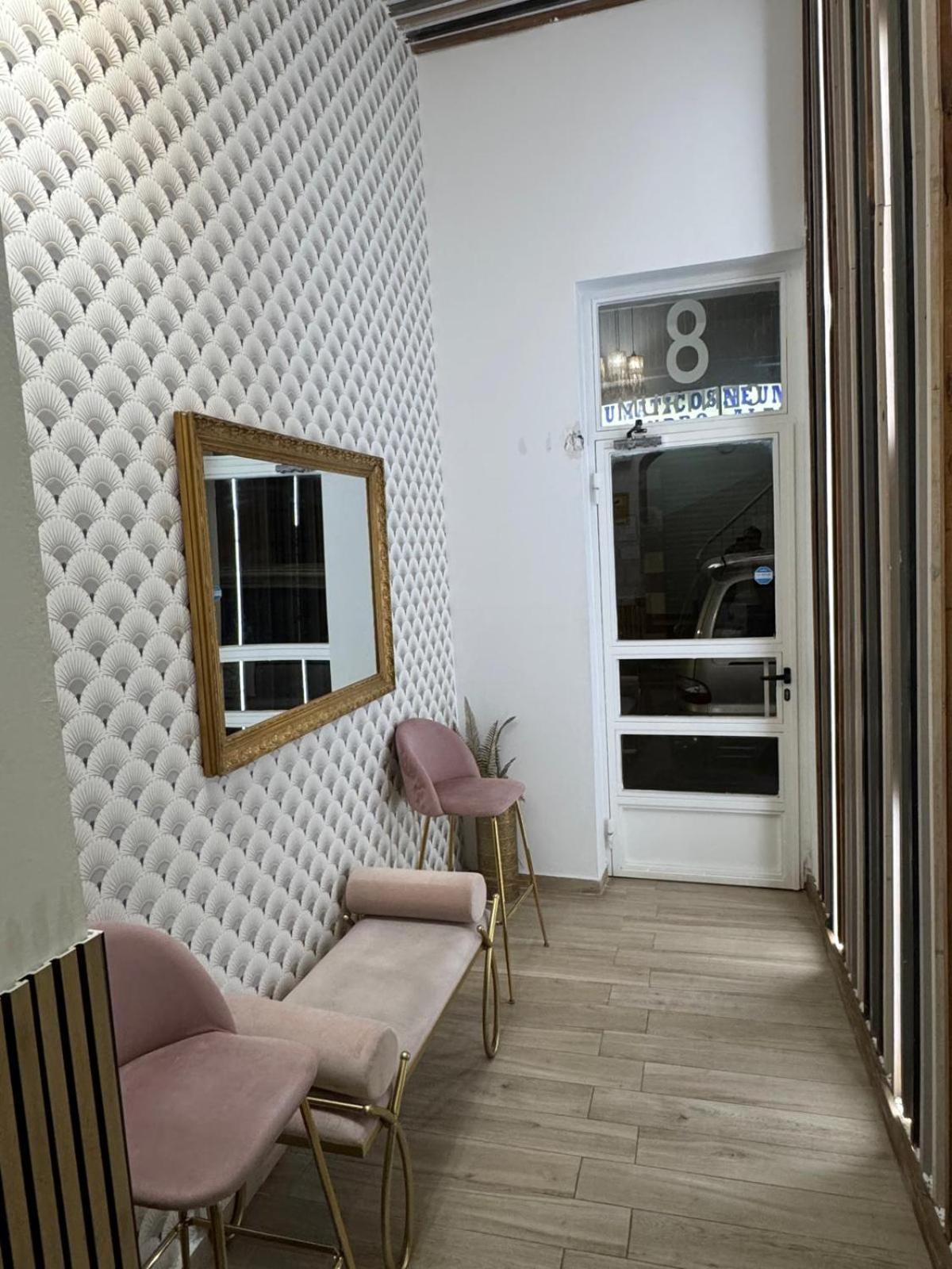 Luxury Apartments Near The Beach And Downtown Centrum 8 Аликанте Екстериор снимка